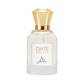 CR Signature AL Perfume Date Night Eau de Parfum i en elegant glassflaske med gullkork mot en mørk bakgrunn
