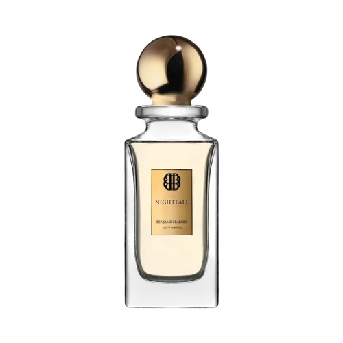 CR Signature Benjamin Barber Nightfall Eau de Parfum i en elegant glassflaske med gullkork mot en mørk bakgrunn